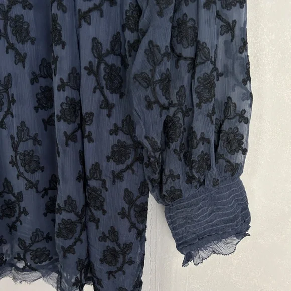Sundance size XXL Gemma Elegance top long sleeve embroidered navy boho NEW - Picture 9 of 16